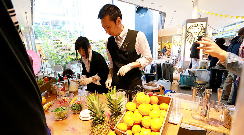バリスタの石田さん。生み出すメニューは絶品!