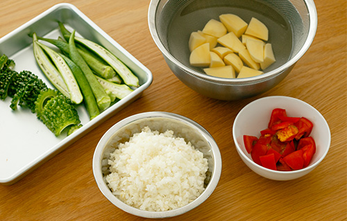 下準備が終わってカットされた野菜たち